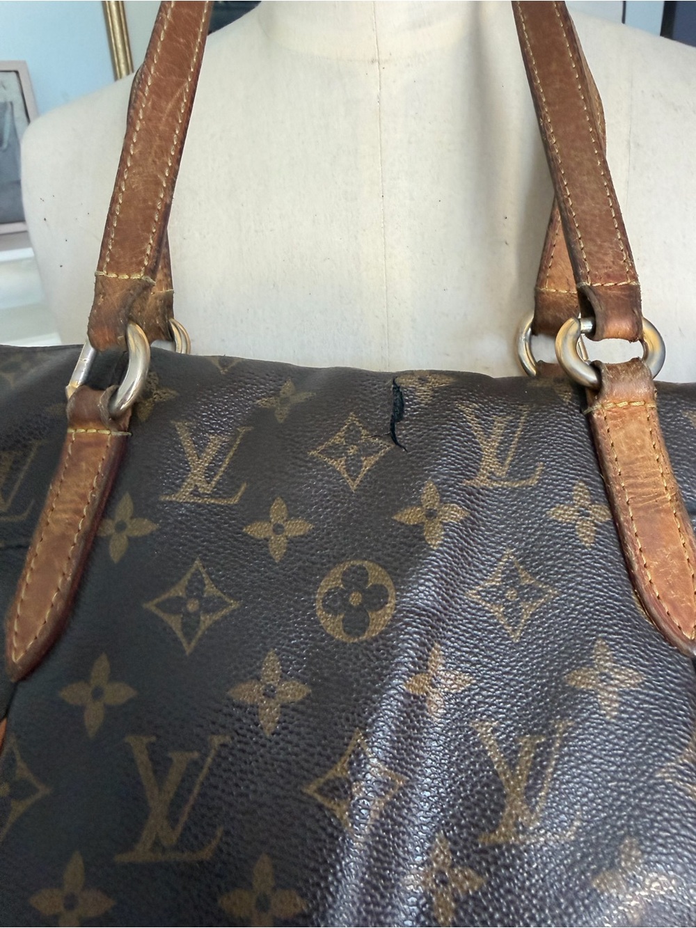 Louis Vuitton Monogram Canvas Shoulder Tote in Dark Brown and Tan - Picture 2 of 6